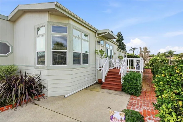 $879,000 | 340 Old Mill Road, Unit 242, Santa Barbara, CA 93110