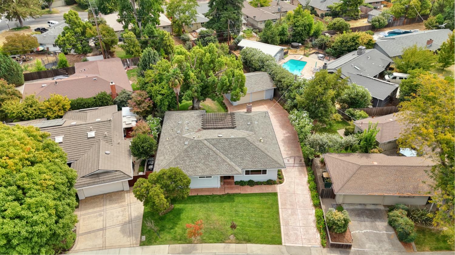 1540 Gregory Way Carmichael, CA 95608 - Photo 68 of 71