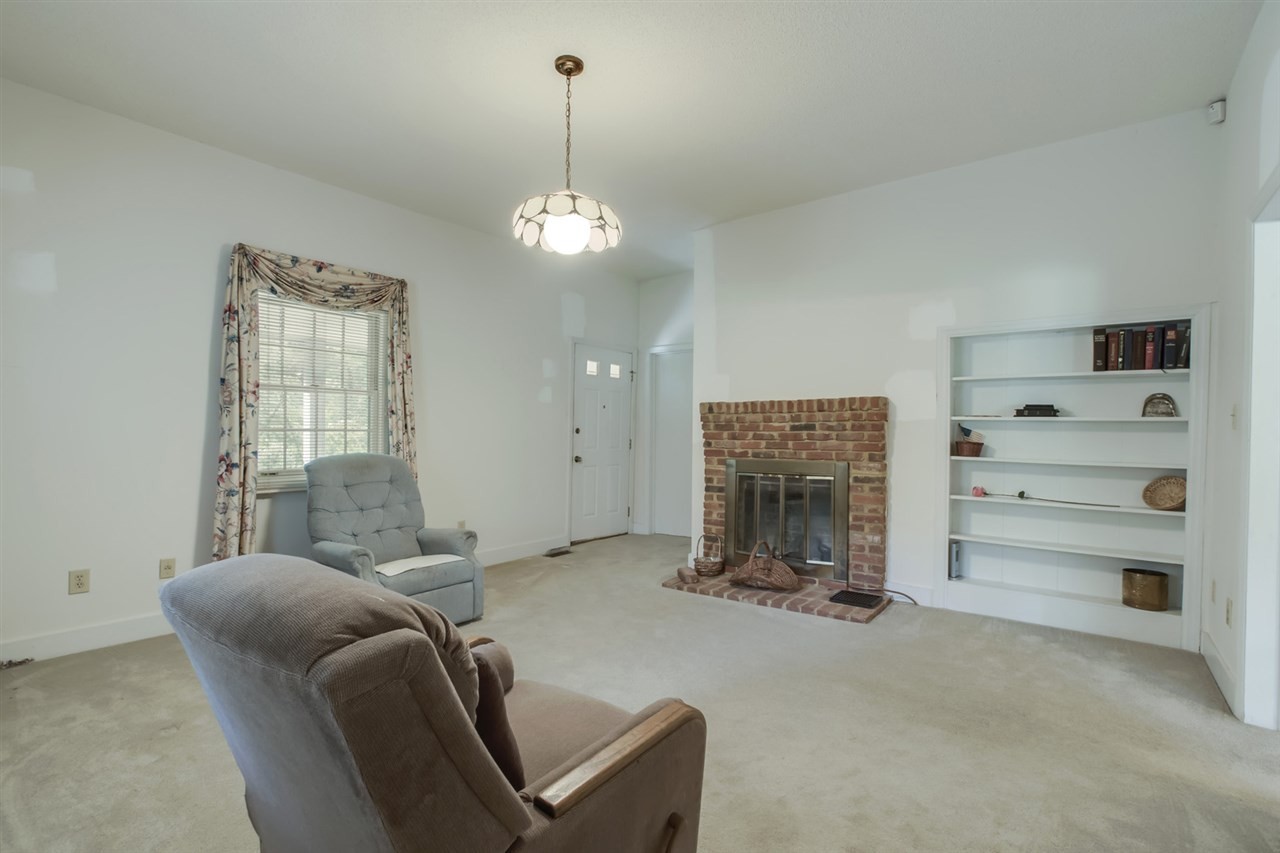 308 Lamontville Road Decatur, TN 37322 - Photo 5 of 35 Gallery Image 5