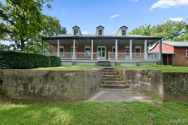 $675,000 | 205 East 8th Street, Hermann, MO 65041