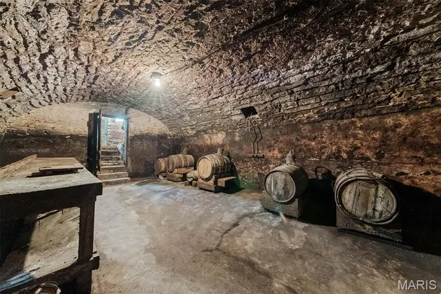 $675,000 | 205 East 8th Street, Hermann, MO 65041