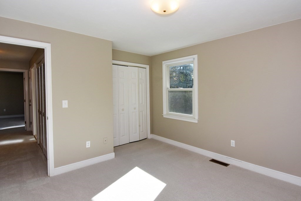 256 Stearns Road Marlborough, MA 01752 - Photo 32 of 40 Gallery Image 32