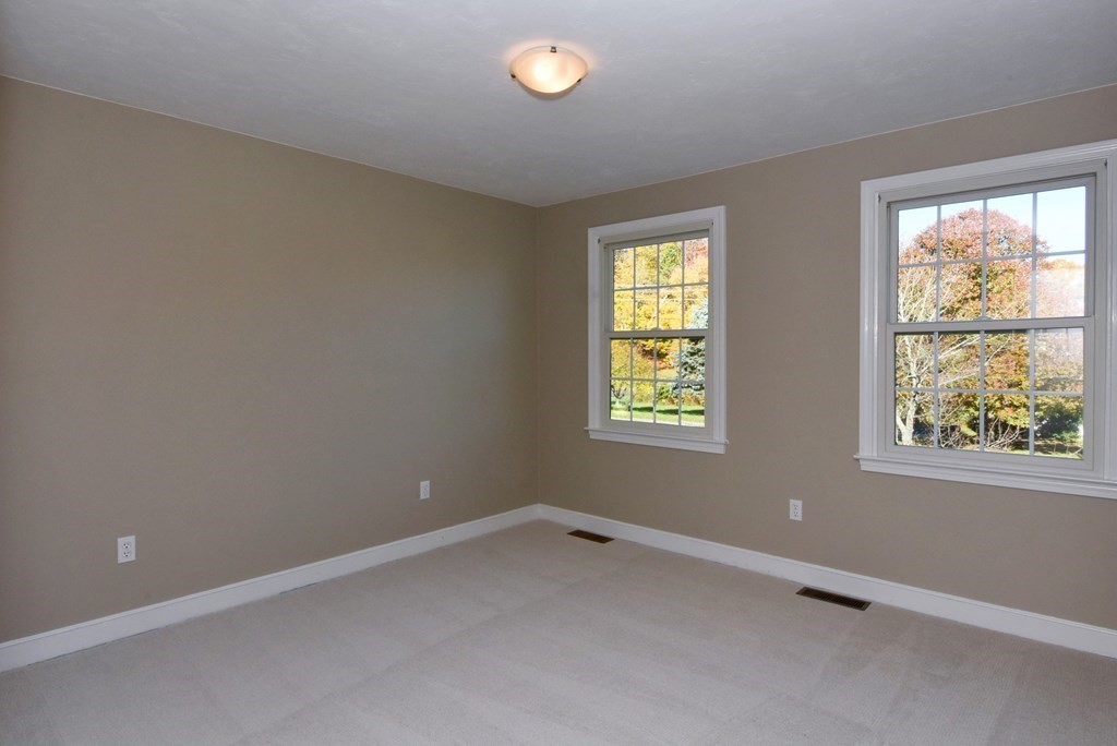 256 Stearns Road Marlborough, MA 01752 - Photo 36 of 40 Gallery Image 36