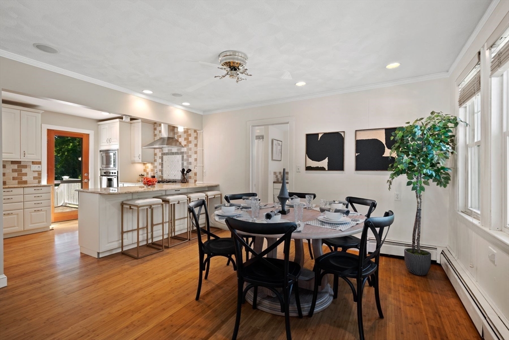 32 Pilgrim Road Marblehead, MA 01945 - Photo 13 of 38