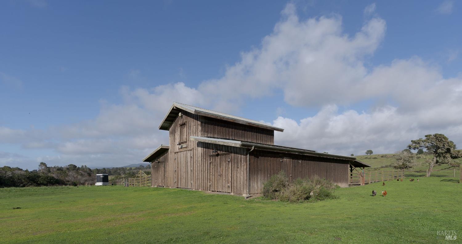 43700 Mountain View Road Manchester, CA 95459 - Photo 36 of 88