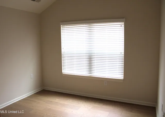 $319,500 | 8649 Parkview Oaks Circle, Olive Branch, MS 38654