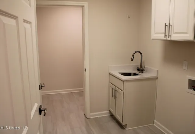 $319,500 | 8649 Parkview Oaks Circle, Olive Branch, MS 38654