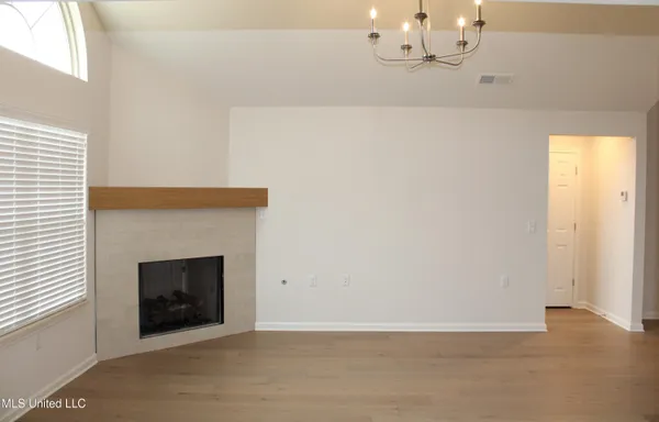 $314,900 | 8649 Parkview Oaks Circle, Olive Branch, MS 38654