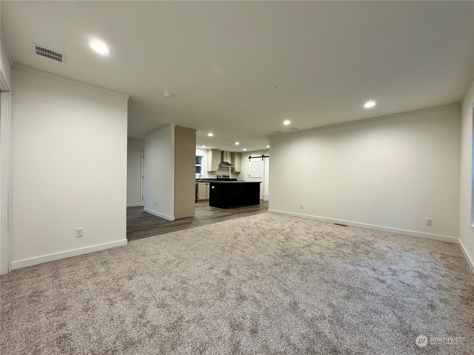 122 Ward Road Longview, WA 98632 - Photo 3 of 21 a view of an empty room