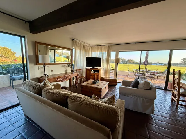 $4,600 | 3375 Foothill Road, Unit 511, Carpinteria, CA 93013