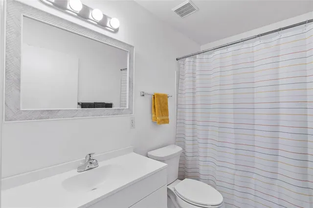 $229,900 | 1726 Tropical Court, Tavares, FL 32778