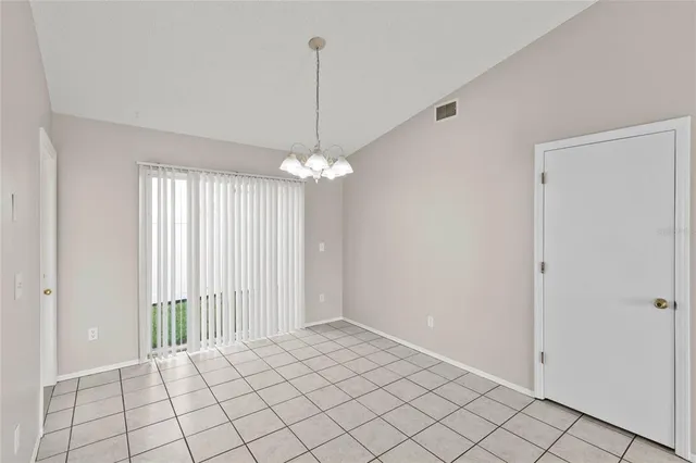 $229,900 | 1726 Tropical Court, Tavares, FL 32778