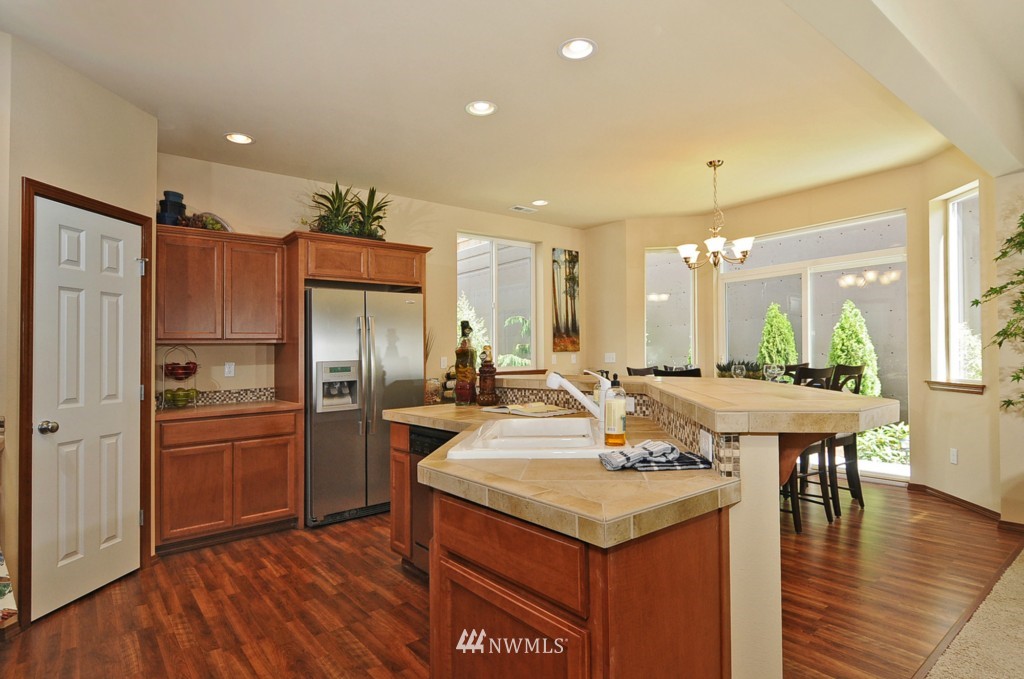 11049 Southeast 184th Place Renton, WA 98055 - Photo 7 of 14