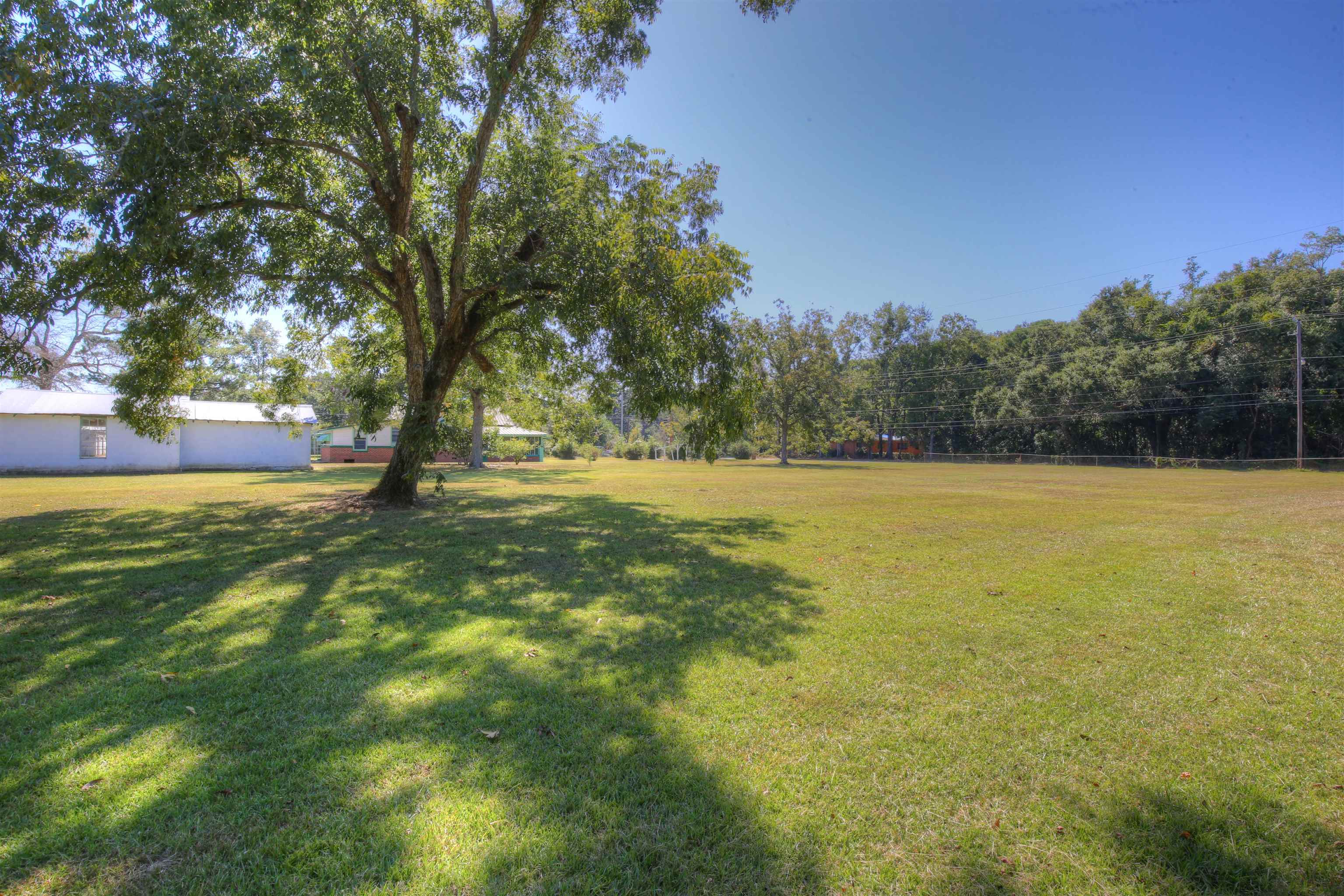 309 South Ingleside Street Fairhope, AL 36532 - Photo 3 of 3