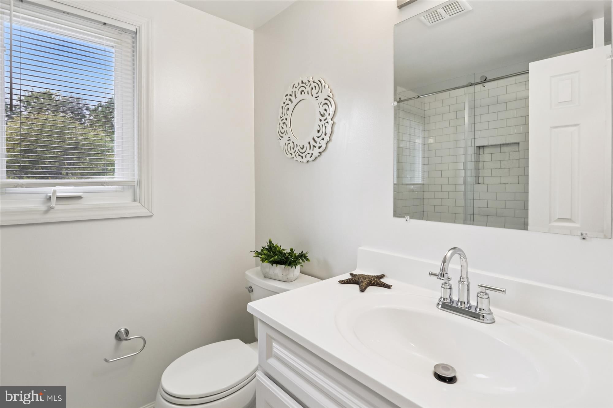 10105 Meredith Avenue Silver Spring, MD 20910 - Photo 25 of 76