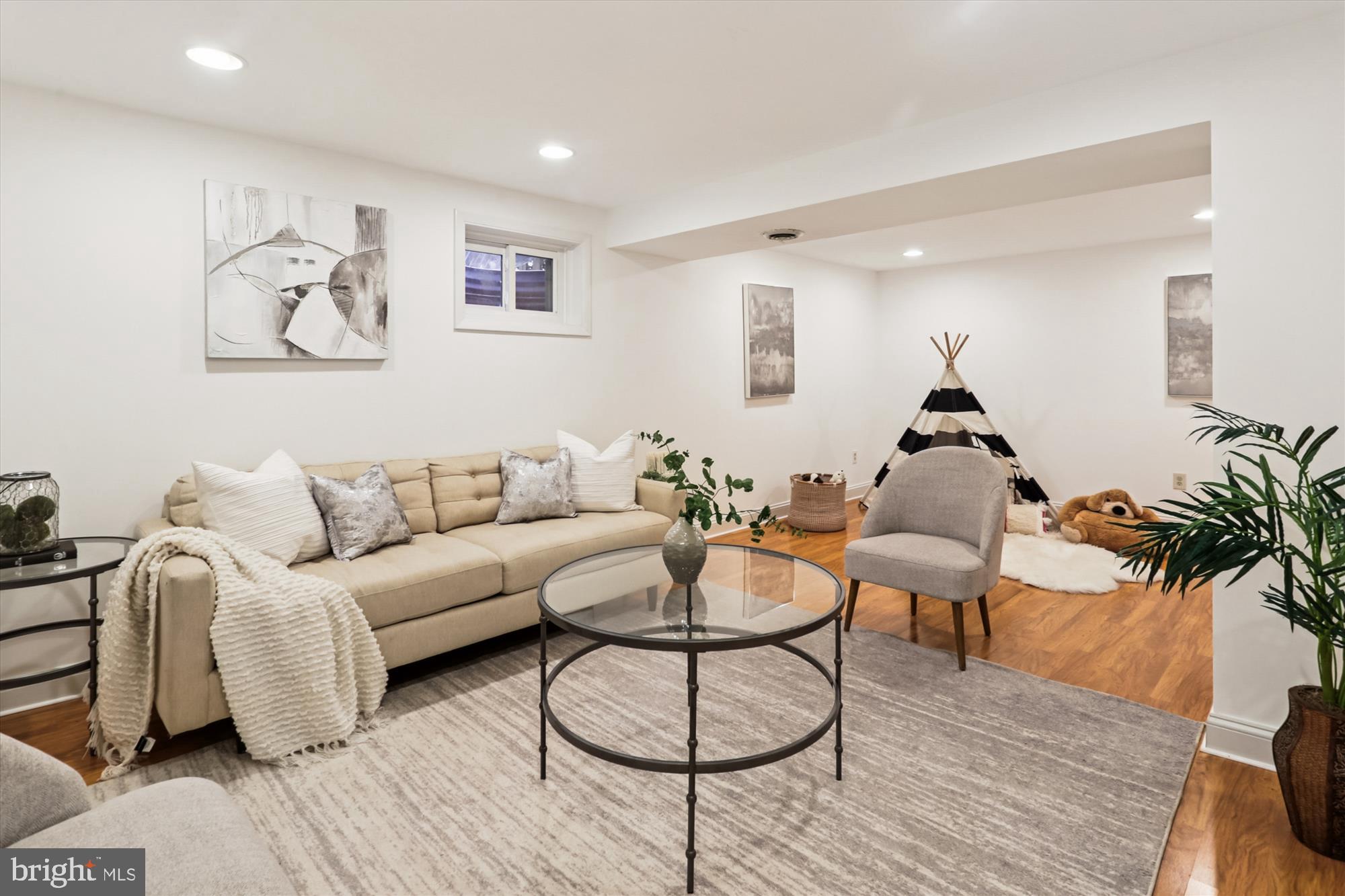 10105 Meredith Avenue Silver Spring, MD 20910 - Photo 42 of 76