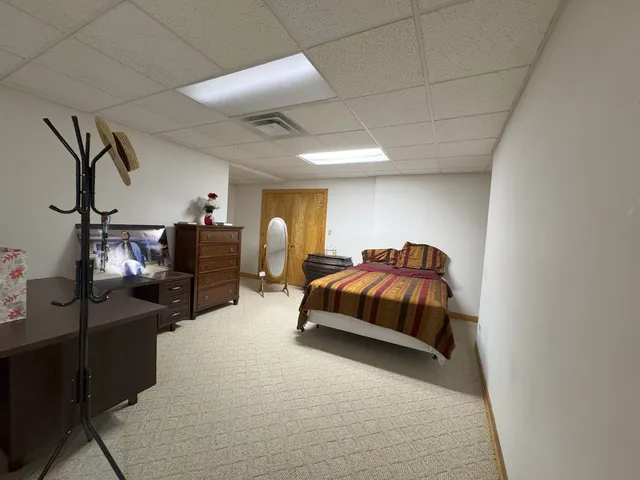 a view of a pathway of a yard