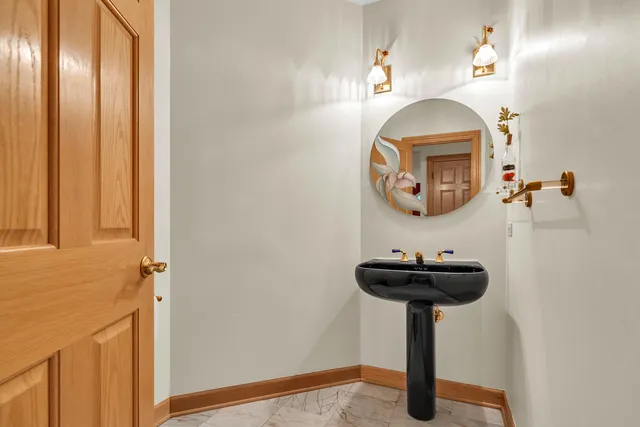 $919,000 | 15220 Arbor Drive, Orland Park, IL 60467