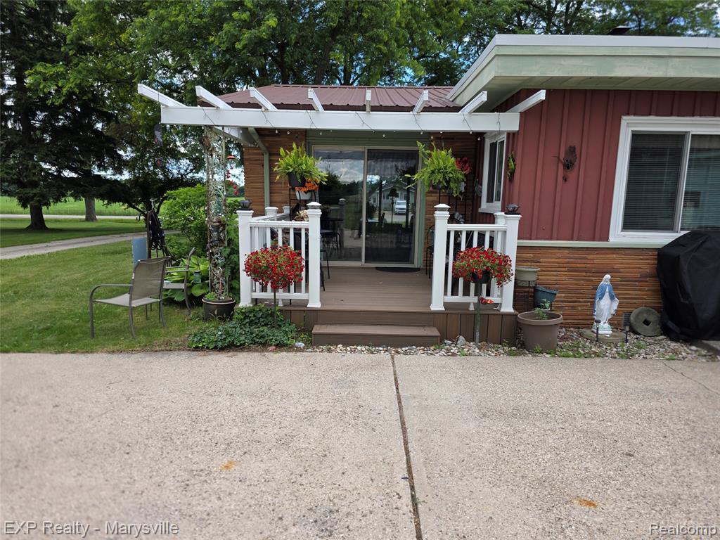 11232 Yale Road Yale, MI 48097 - Photo 5 of 24