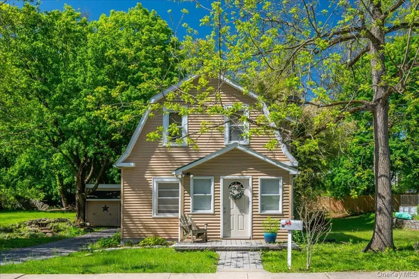 $315,000 | 169 Dupont Avenue, Newburgh, NY 12550