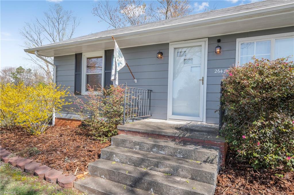 2648 Whitaker Road Boonville, NC 27011 - Photo 2 of 31 Gallery Image 2