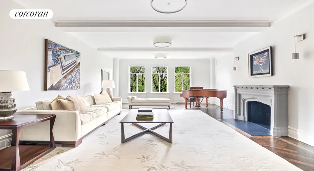 $8,500,000 | 211 Central Park West, Unit 4G | Upper West Side