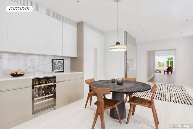 $8,500,000 | 211 Central Park West, Unit 4G | Upper West Side