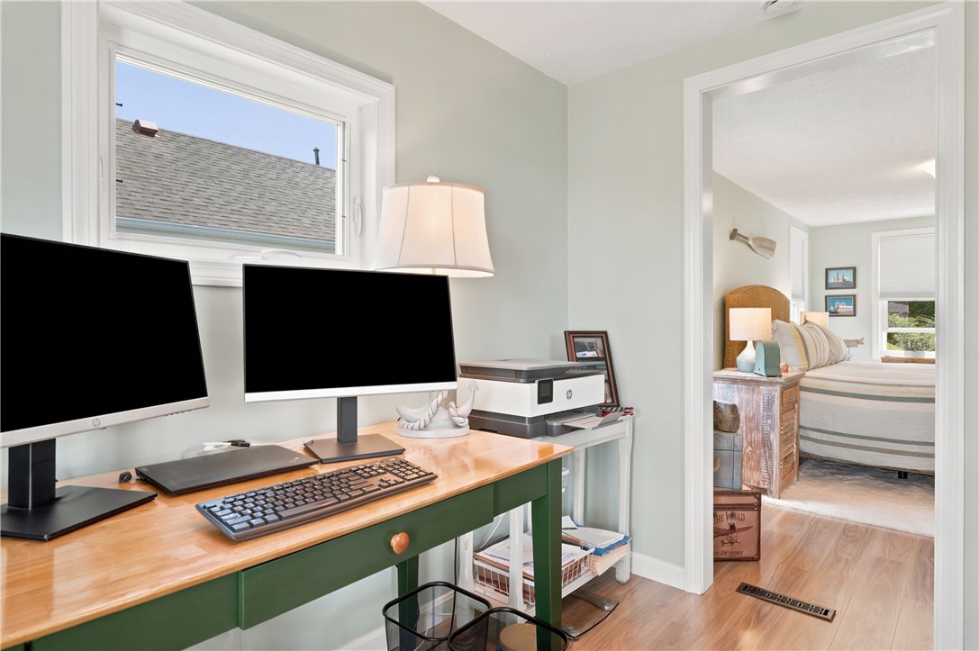 86 Conch Road Narragansett, RI 02882 - Photo 28 of 50