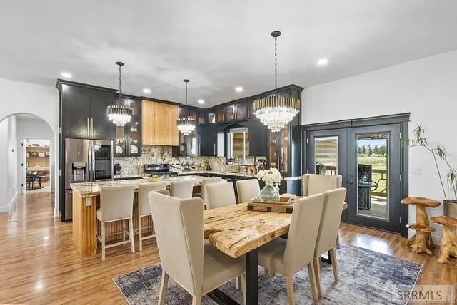 $999,000 | 161 Snake River Drive, American Falls, ID 83211