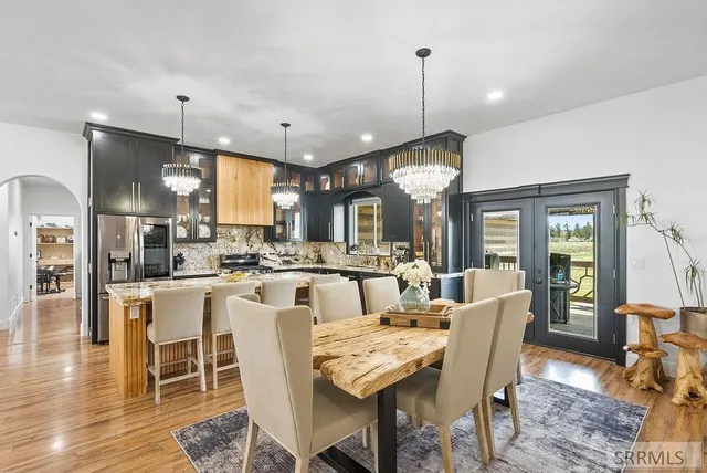 $999,000 | 161 Snake River Drive, American Falls, ID 83211