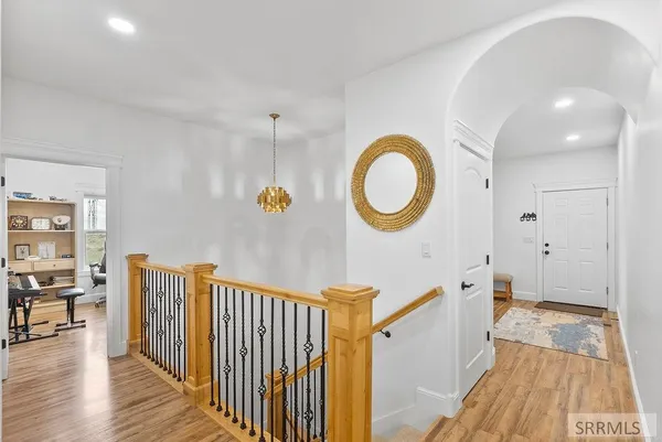 $999,000 | 161 Snake River Drive, American Falls, ID 83211