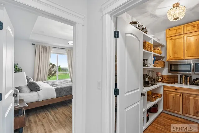 $999,000 | 161 Snake River Drive, American Falls, ID 83211