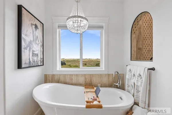 $999,000 | 161 Snake River Drive, American Falls, ID 83211