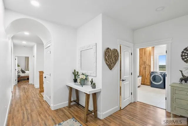 $999,000 | 161 Snake River Drive, American Falls, ID 83211