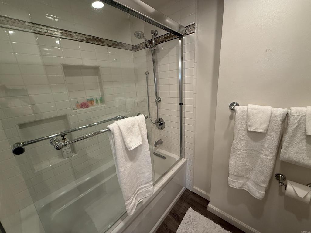 2005 Costa Del Mar Road, Unit 606 Carlsbad, CA 92009 - Photo 15 of 22 Bath