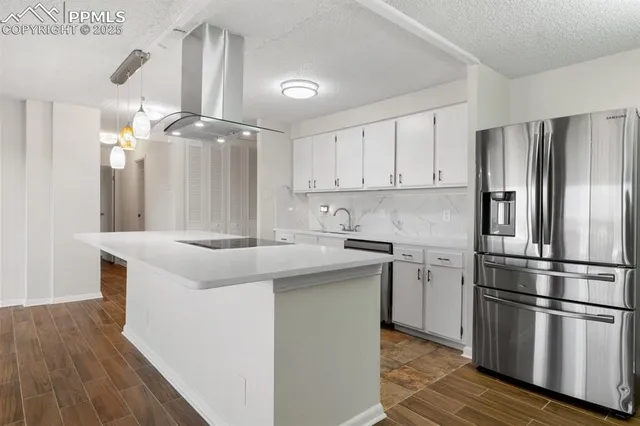 $175,000 | 411 Lakewood Circle, Unit B430, Colorado Springs, CO 80910