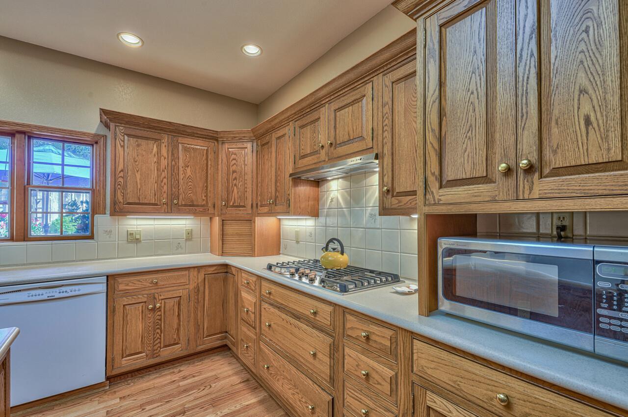 68 San Benancio Road Salinas, CA 93908 - Photo 12 of 62 Gallery Image 12