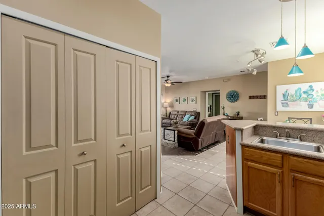 $349,900 | 16400 East Arrow Drive, Unit 104, Fountain Hills, AZ 85268