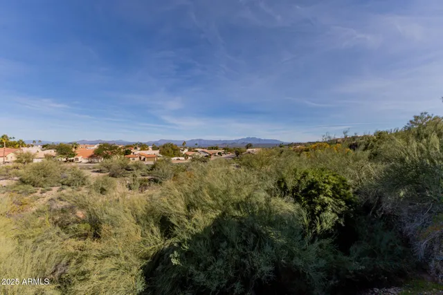 $349,900 | 16400 East Arrow Drive, Unit 104, Fountain Hills, AZ 85268