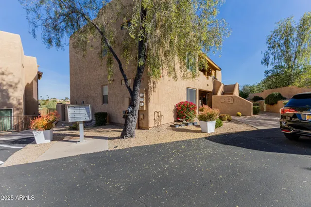 $349,900 | 16400 East Arrow Drive, Unit 104, Fountain Hills, AZ 85268