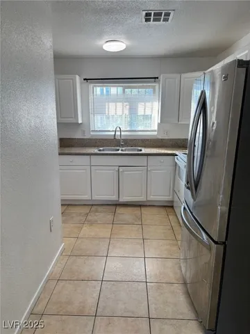 $950 | 1644 Cadillac Lane, Las Vegas, NV 89106