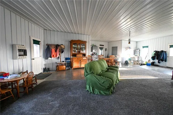 $450,000 | 71 West V Highway, Lamar, MO 64759