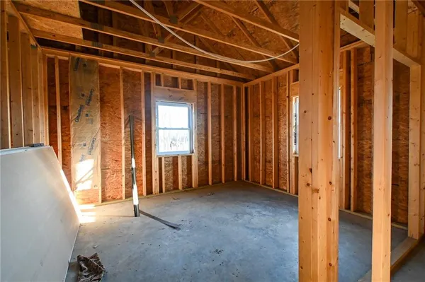 $450,000 | 71 West V Highway, Lamar, MO 64759