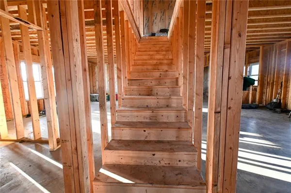 $450,000 | 71 West V Highway, Lamar, MO 64759