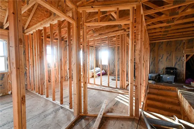 $450,000 | 71 West Y Highway, Lamar, MO 64759