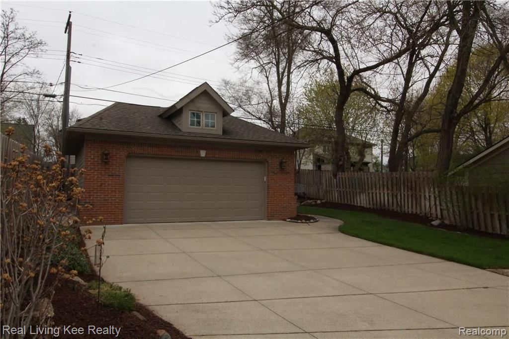 142 Drace Street Rochester, MI 48307 - Photo 63 of 76