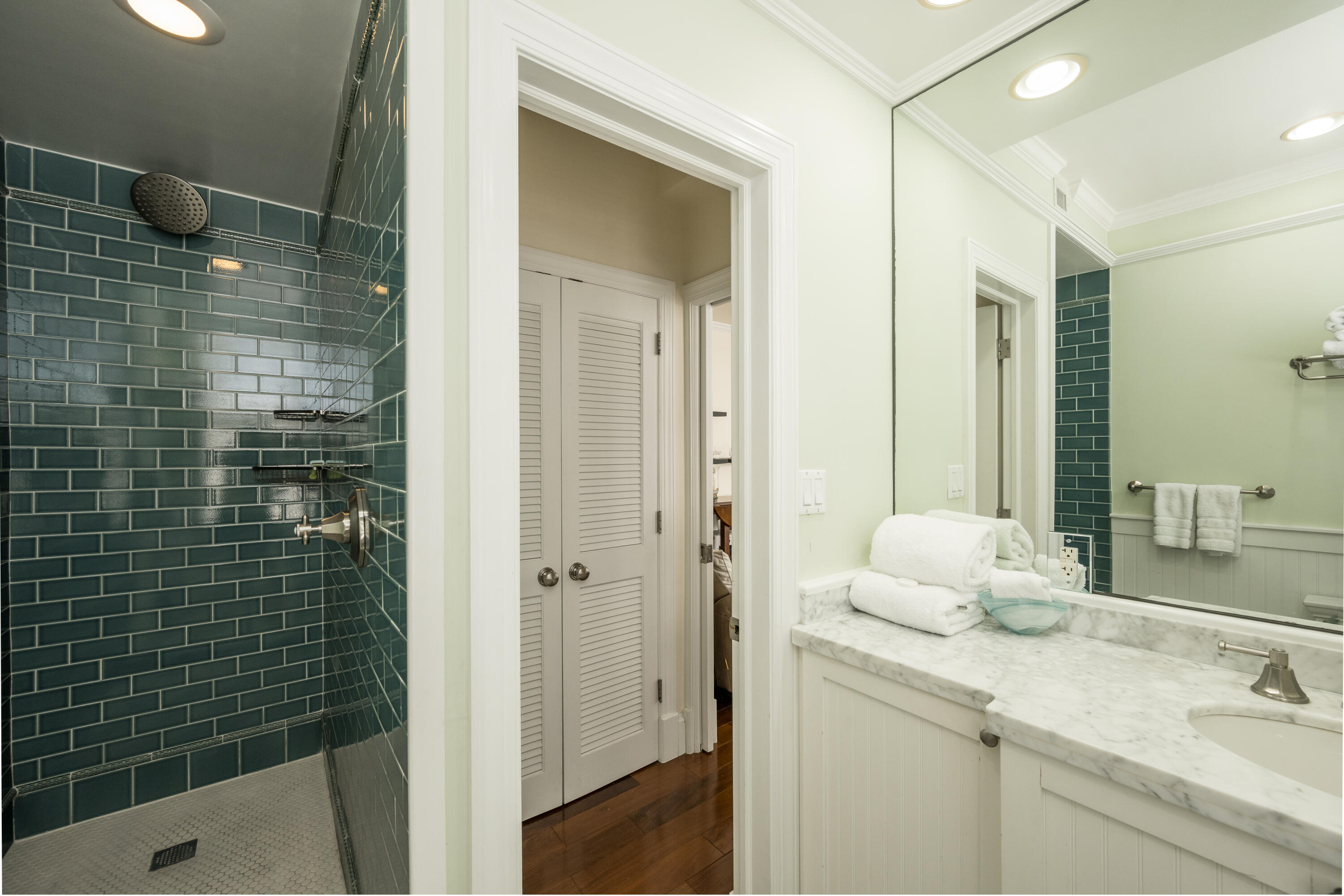 616 Caroline Street, Unit 6 Key West, FL 33040 - Photo 21 of 29 Full Bath