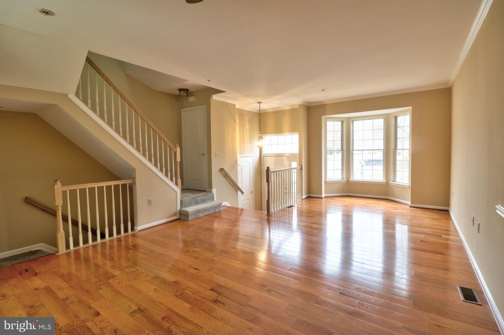 4219 Huntshire Road Randallstown, MD 21133 - Photo 3 of 24 Combo Living / Dining Room