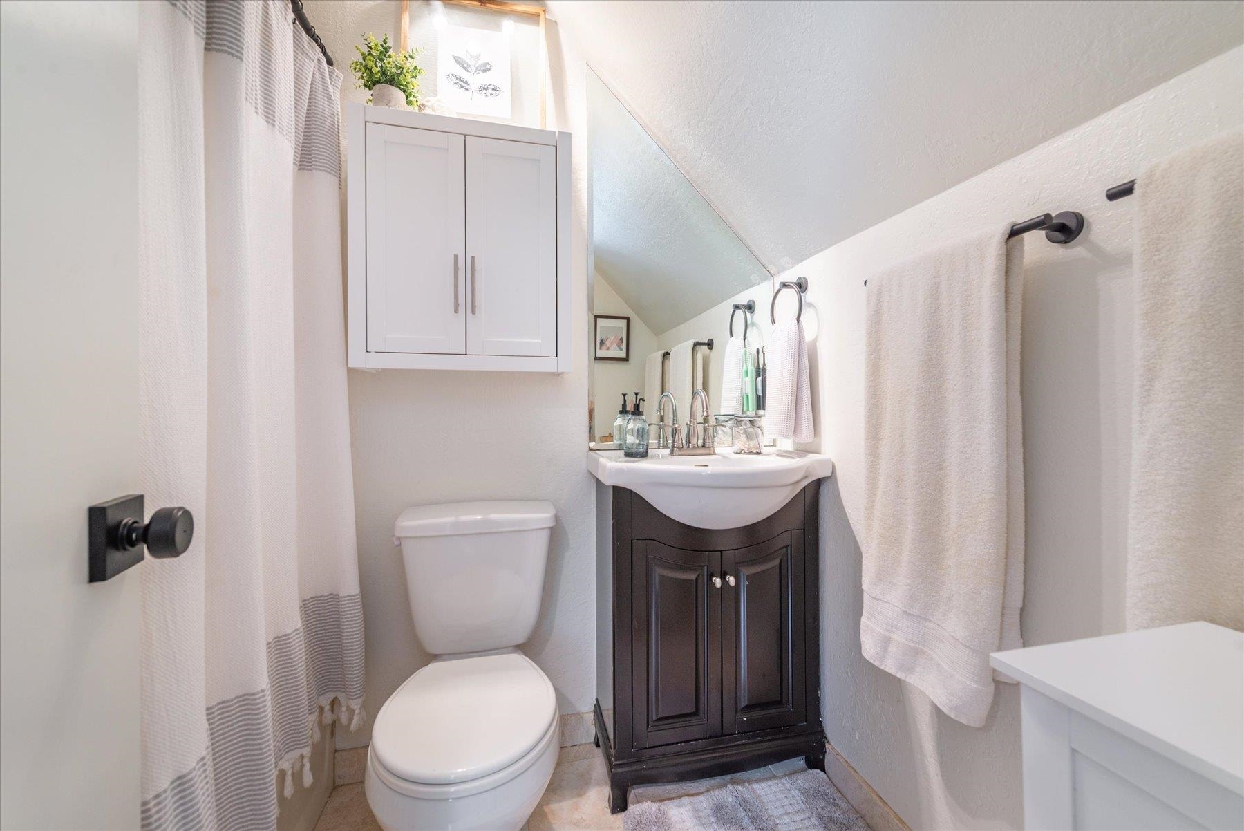 10243 Laburnham Circle Truckee, CA 96161 - Photo 14 of 27