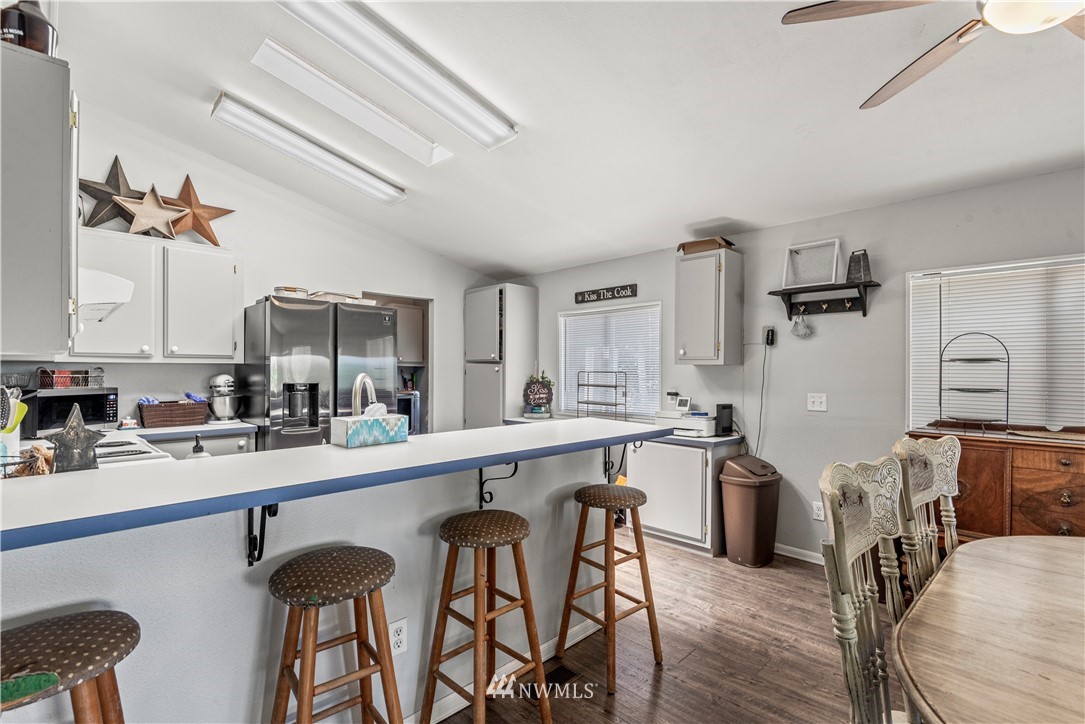 309 Perkins Road Mossyrock, WA 98564 - Photo 6 of 17 Gallery Image 6